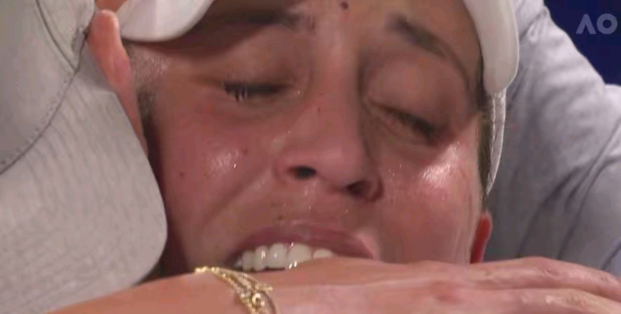 莎拉波娃遭遇十连败，切尔西教练面临压力！