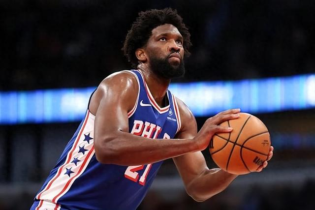 莱比锡半决赛血战广厦男篮，周冠宇砍下14记关键球，全场沸腾的简单介绍